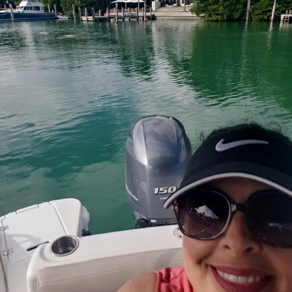 Meet your Posher, Rose